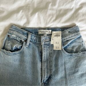 Abercrombie curve love high rise straight jeans light